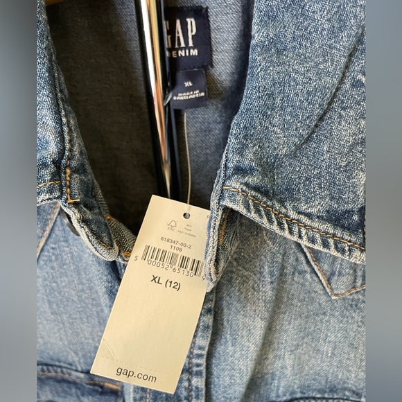 Boys Gap Denim - Picture 2 of 2